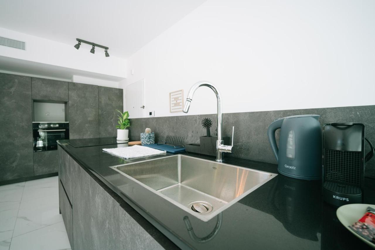 Lapin Luxury Apartment By Nimi Group テル・アビブ エクステリア 写真